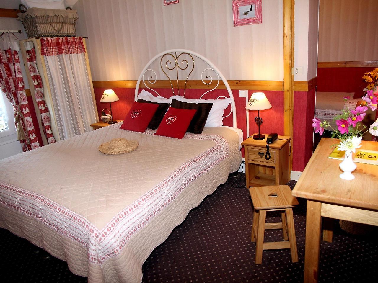 Hotel Restaurant La Sauldraie Salbris Exteriör bild